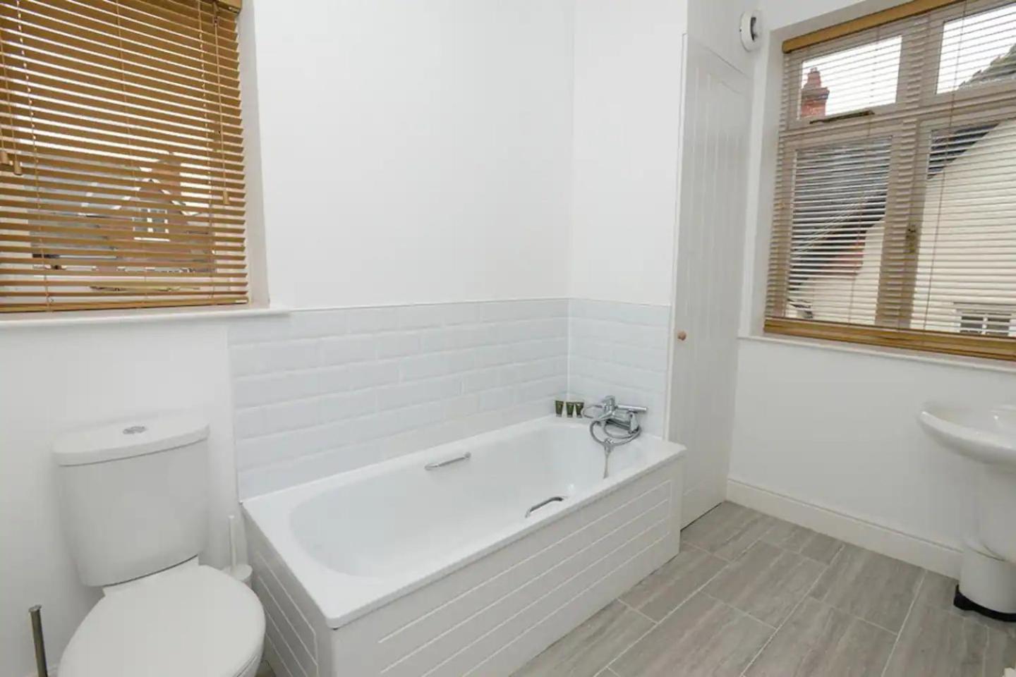 The Dagmar Grove Apartments Nottingham Ngoại thất bức ảnh